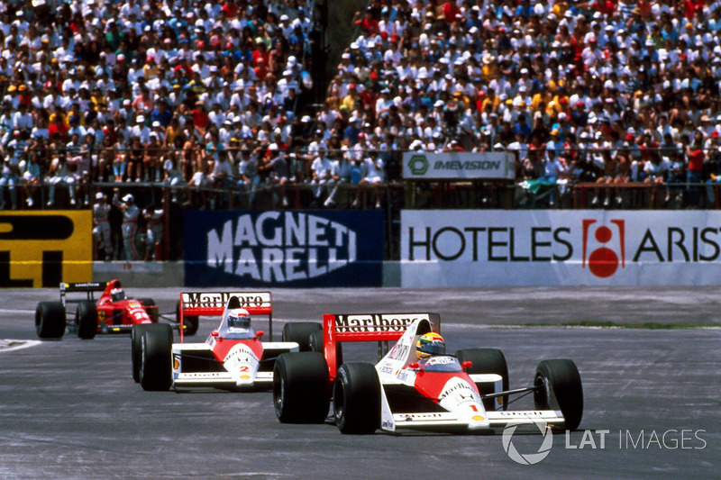 Ayrton Senna, McLaren MP4/5 devant Alain Prost, McLaren MP4/5