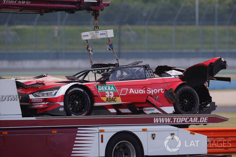 La voiture de René Rast, Audi Sport Team Rosberg, Audi RS 5 DTM après l'accident