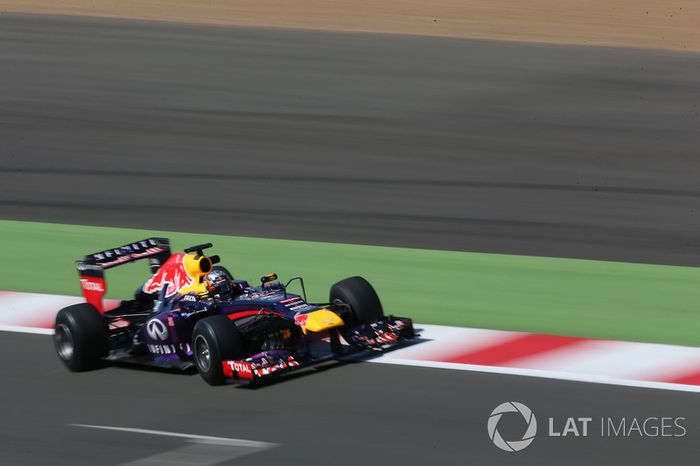 2013: Red Bull Racing RB9 (Test)