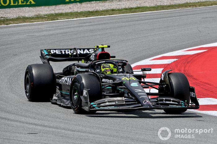 Lewis Hamilton, Mercedes F1 W14