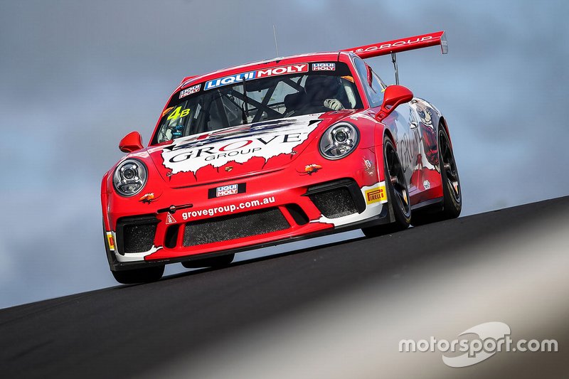 #4 Grove Racing Porsche 911 GT3 Cup: Stephen Grove, Brenton Grove, Benjamin Barker