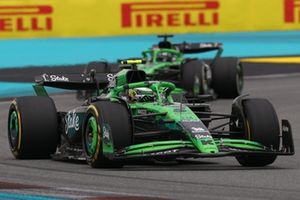 Nico Hulkenberg, Sauber, Gabriel Bortoleto, Sauber