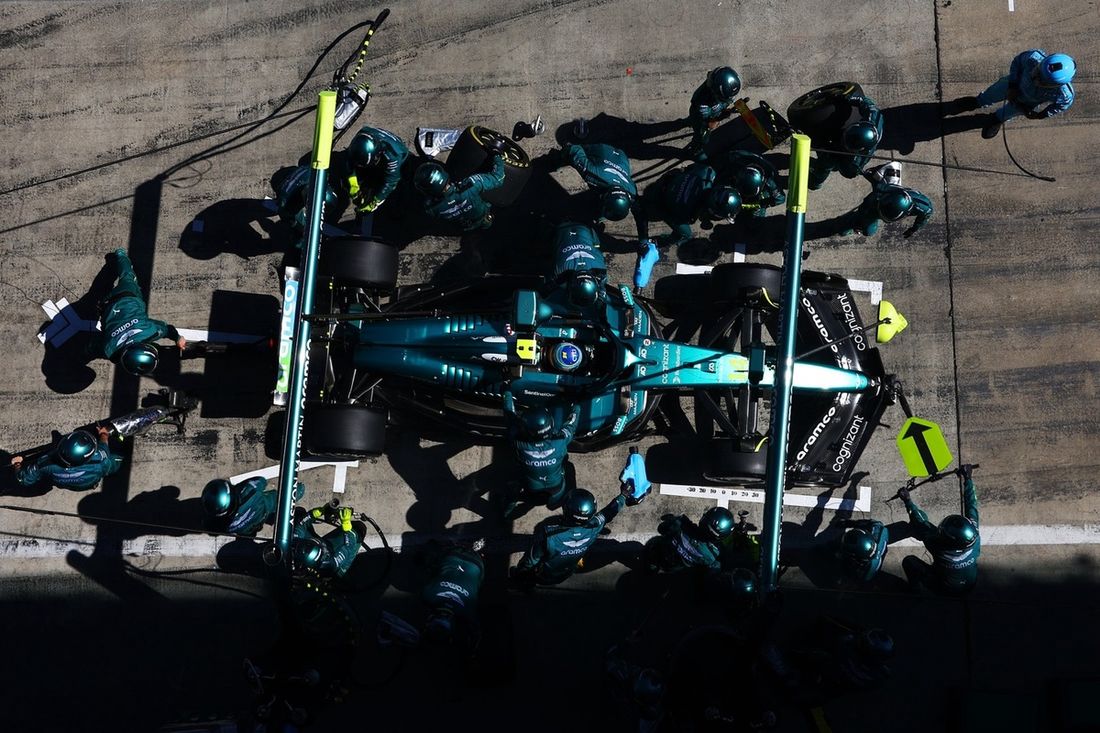 Fernando Alonso, Aston Martin Racing