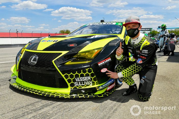Ganador de la pole #14: VasserSullivan Lexus RC F GT3, GTD: Jack Hawksworth, Aaron Telitz
