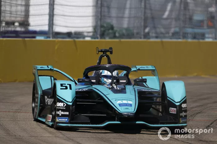 James Calado, Jaguar Racing, Jaguar I-Type 4