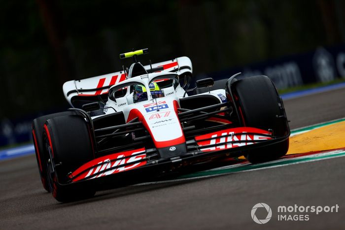 Mick Schumacher, Haas VF-22