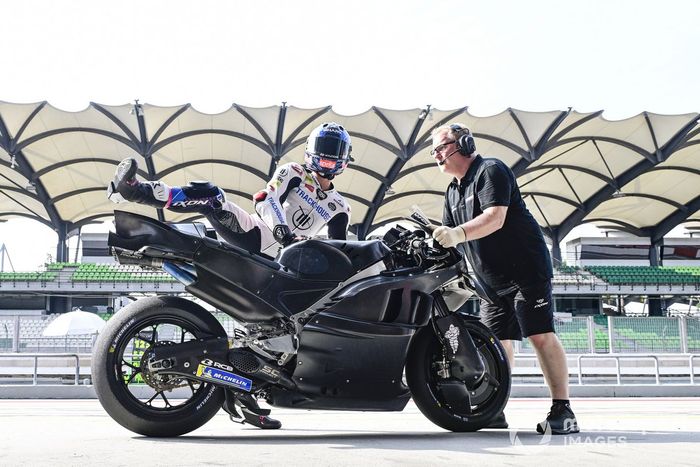 Miguel Oliveira, Equipo Trackhouse Racing