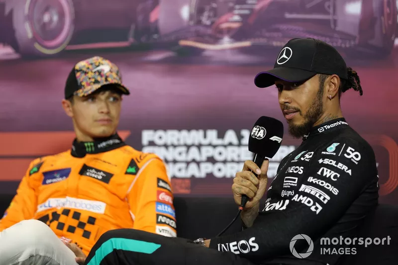 Lando Norris, McLaren F1 Team, Lewis Hamilton, Mercedes-AMG F1 Team