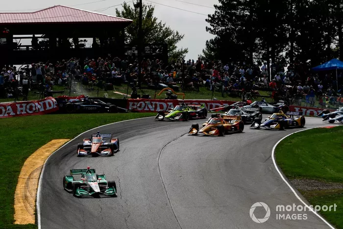 Colton Herta, Andretti Harding Steinbrenner Autosport Honda líder al inicio, Felix Rosenqvist, Chip Ganassi Racing Honda, Alex Palou,  Dale Coyne Racing with Team Goh Honda, Marco Andretti, Andretti Herta with Marco & Curb-Agajanian Honda chocan