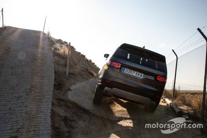 II Curso de Conducción y Nuevas Tecnologías BOSCH - Motor1.com España - Motorsport.com 