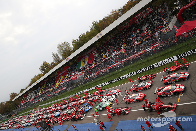 Ferrari F60, 488, FXX, F1 Clienti, e 599 in griglia di partenza