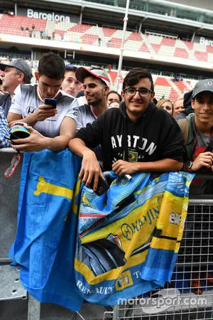 Fans