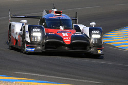 #8 Toyota Gazoo Racing Toyota TS050 Hybrid: Anthony Davidson, Sébastien Buemi, Kazuki Nakajima