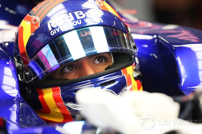 Carlos Sainz Jr., Scuderia Toro Rosso
