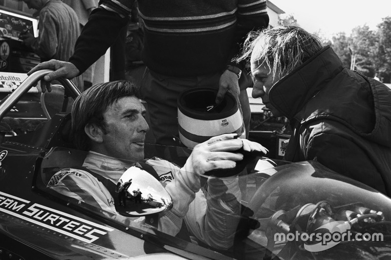 Derek Bell, Surtees TS7-Ford ve takım patronu John Surtees