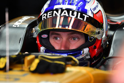 Sergey Sirotkin, Renault Sport F1 Team RS17