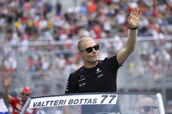 Valtteri Bottas, Mercedes AMG F1, lors de la parade des pilotes