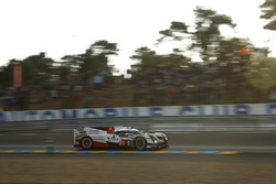Энтони Дэвидсон, Себастьен Буэми и Казуки Накаджима, #5 Toyota Racing Toyota TS050 Hybrid