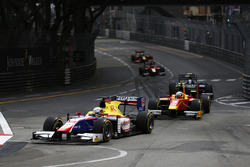 Philo Paz Armand, Trident leads Jordan King, Racing Engineering