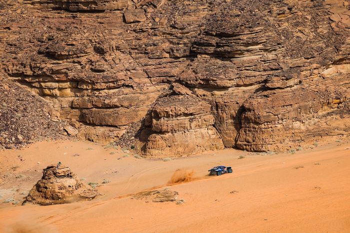 #225 Ford M-Sport Ford: Карлос Сайнс-старший, Лукас Круз