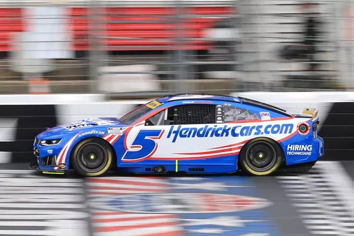 Kyle Larson, Hendrick Motorsports