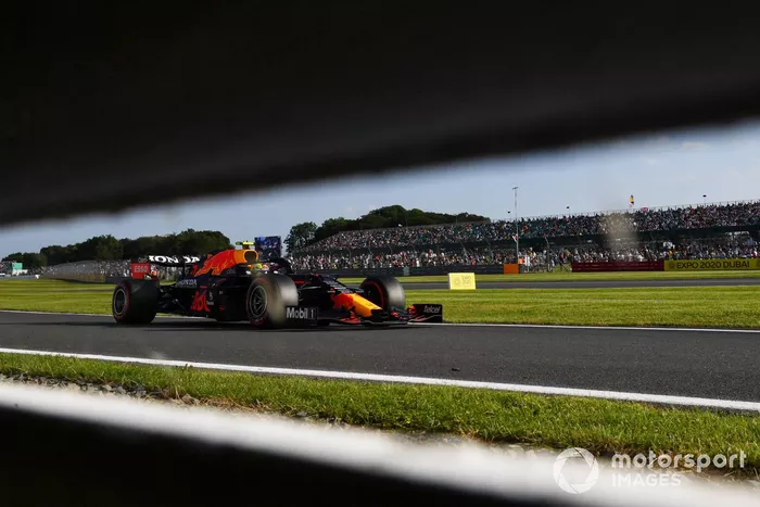 Sergio Pérez, Red Bull Racing RB16B
