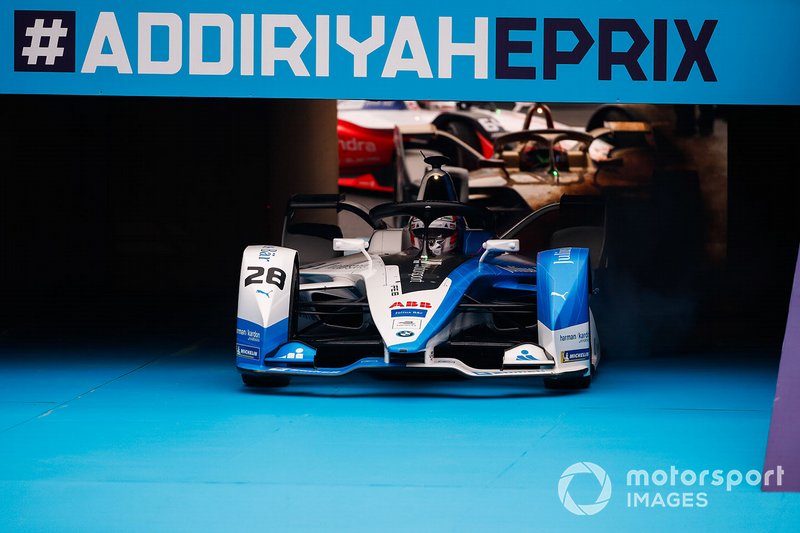Antonio Felix da Costa, BMW I Andretti Motorsports, BMW iFE.18 pulls up in front of the podium