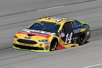 Clint Bowyer, Stewart-Haas Racing, Ford Fusion Rush Truck Centers/Mobil Delvac 1