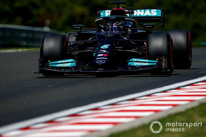 Lewis Hamilton, Mercedes W12