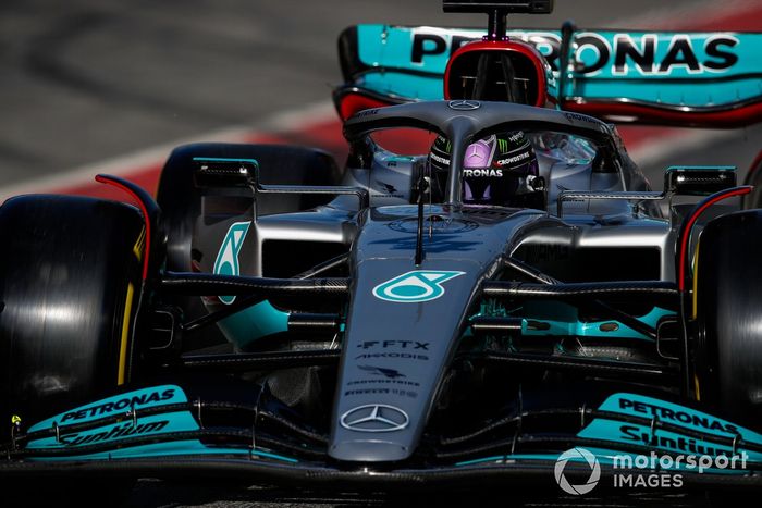 Lewis Hamilton, Mercedes W13