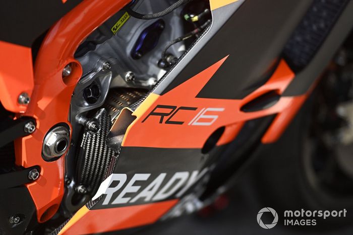 Moto de Red Bull KTM Tech3