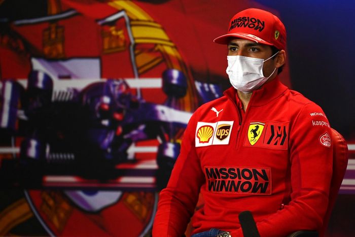 Carlos Sainz Jr., Ferrari en la conferencia de prensa