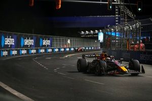 Max Verstappen, Red Bull Racing RB19, Charles Leclerc, Ferrari SF-23