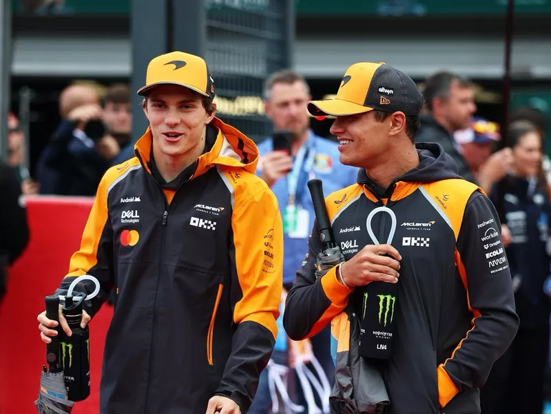 Lando Norris, McLaren, Oscar Piastri
