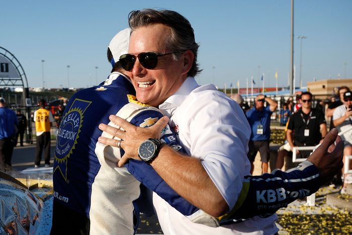 Chase Elliott, Hendrick Motorsports Chevrolet, Jeff Gordon, Vice Chairman, Hendrick Motorsports