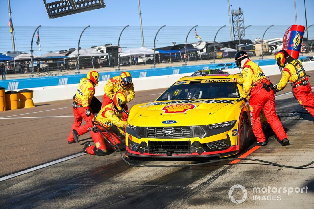 Joey Logano, Equipo Penske, Shell Pennzoil Ford Mustang