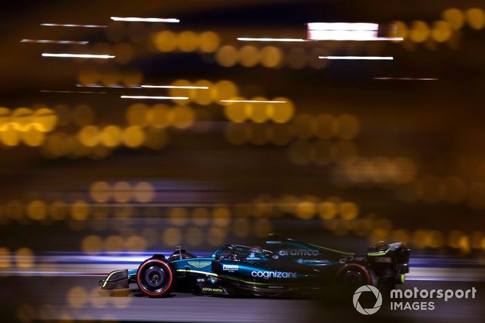 Nico Hulkenberg, Aston Martin AMR22