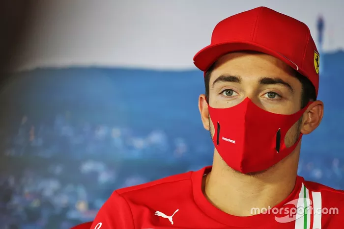 Charles Leclerc, Ferrari en la conferencia de prensa