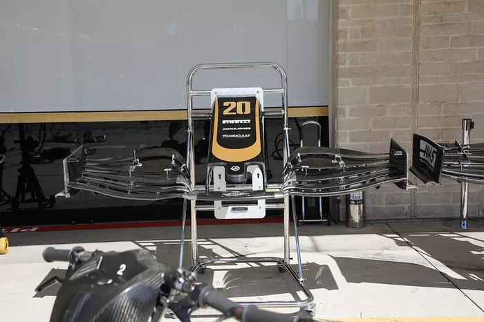 Alerón delantero del Haas F1 Team VF-19