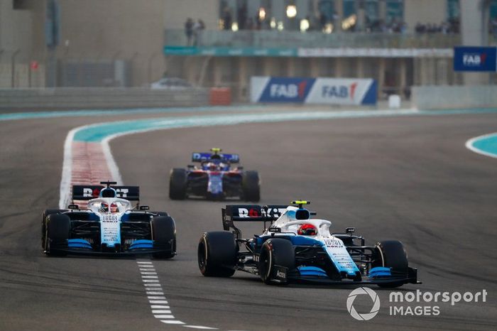 Robert Kubica, Williams FW42, George Russell, Williams Racing FW42 