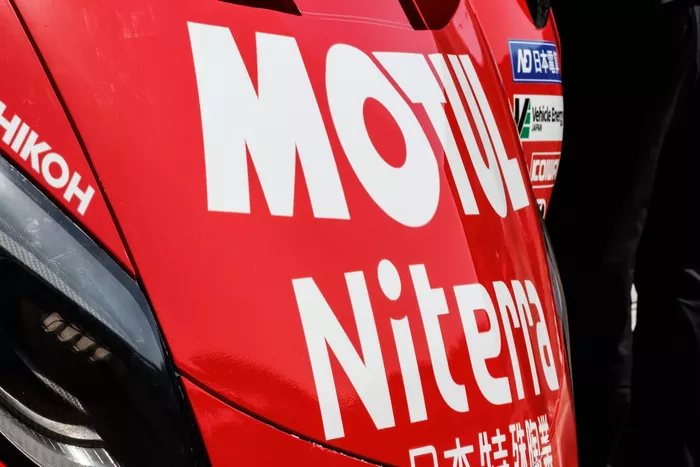 #23 MOTUL Niterra Z