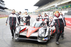#6 Toyota Racing Toyota TS050 Hybrid: Stéphane Sarrazin, Mike Conway, Kamui Kobayashi