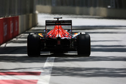 Даниил Квят, Scuderia Toro Rosso STR11