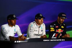 The FIA Press Conference qualifying top three: second place Lewis Hamilton, Mercedes AMG F1, polesitter Nico Rosberg, Mercedes AMG F1, third place Daniel Ricciardo, Red Bull Racing