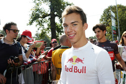 Pierre Gasly, Red Bull Racing Tercer piloto