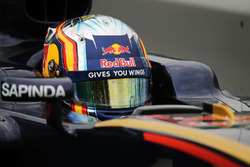 Carlos Sainz Jr., Scuderia Toro Rosso STR11