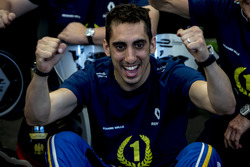 Sébastien Buemi, Renault e.Dams celebrate