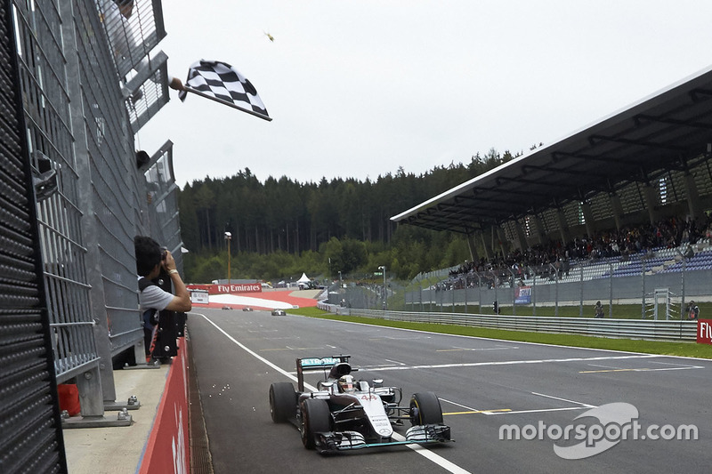 Österreich, Spielberg: Lewis Hamilton (Mercedes)