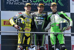 Podio: il secondo, Federico Caricasulo, il vincitore Randy Krummenacher, Puccetti Racing Kawasaki e