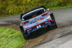 Тьєррі Ньовілль, Ніколя Жильсуль, Hyundai Motorsport Hyundai i20 Coupe WRC